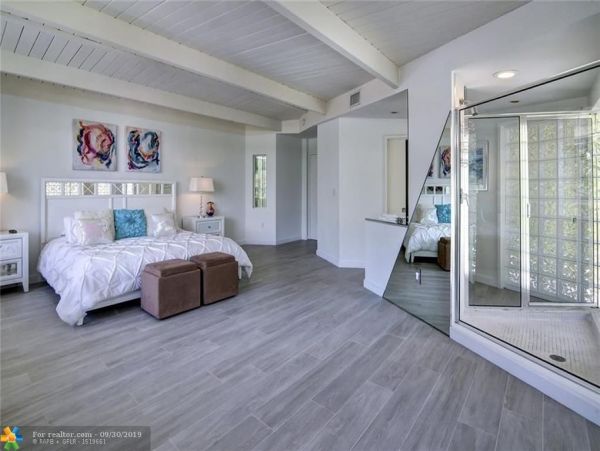Fort Lauderdale Fabulous Luxury 6 Bedroom Pool Home