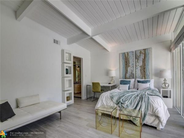 Fort Lauderdale Fabulous Luxury 6 Bedroom Pool Home