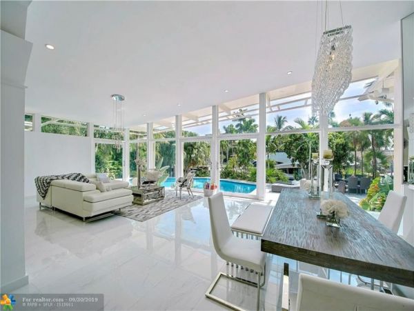 Fort Lauderdale Fabulous Luxury 6 Bedroom Pool Home