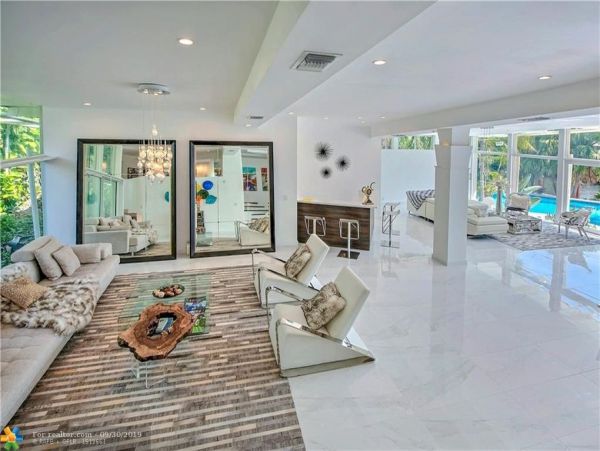 Fort Lauderdale Fabulous Luxury 6 Bedroom Pool Home