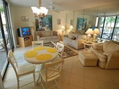 Dining area seats four