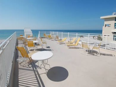 Roof top sun deck