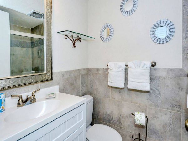 Two Bedroom Gulf Front Condo with amazing Ocean view