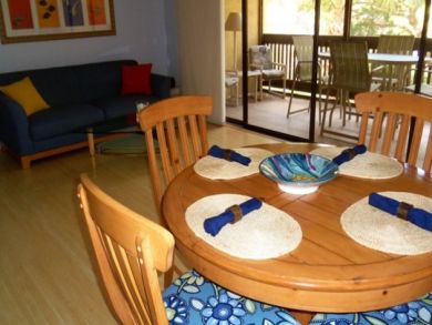 Open living & dining area