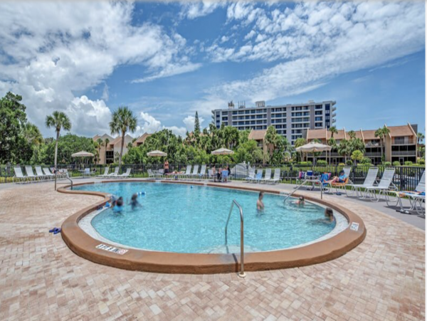 Siesta Key 2 Bedroom Vacation Rental Bay to Beach Community