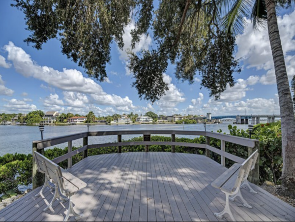 Steps to Siesta Key Beach To Bay Beauty