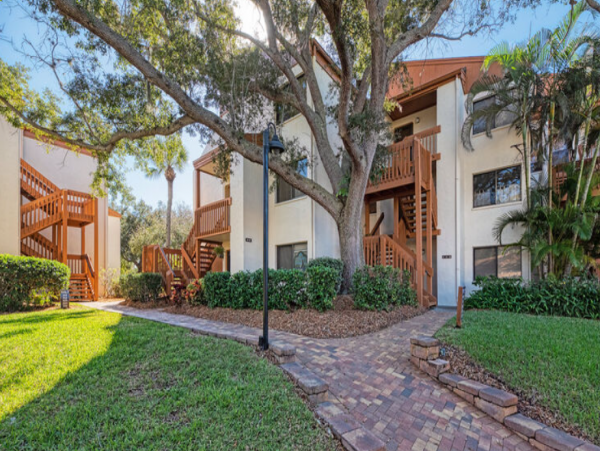 A Siesta Key Bayside Townhome Three Bedrooms Sleeps 6 Guests