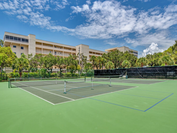 A Siesta Key Bayside Townhome Three Bedrooms Sleeps 6 Guests