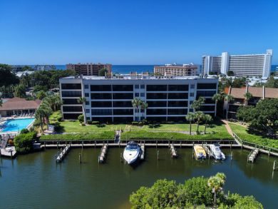 Siesta key Vacation Condo Sleeps 5 Guests with Bay View Siesta key Vacation Condo Sleeps 5 Guests with Bay View
