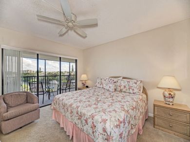Siesta key Vacation Condo Sleeps 5 Guests with Bay View Siesta key Vacation Condo Sleeps 5 Guests with Bay View