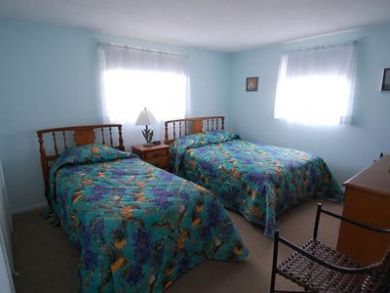 Guest Bedroom has Double & Twin