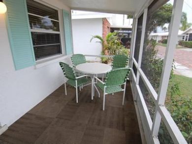 Outside Dining Area on Screened Porch
