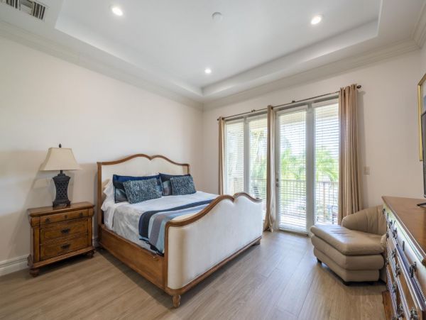 Spectacular 6 Bedrooms Fort Lauderdale Vacation Pool Home