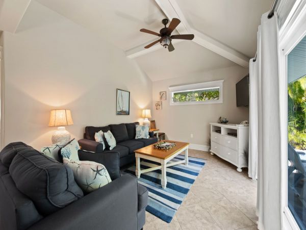 Anna Maria Island Holmes Beach Home 881446