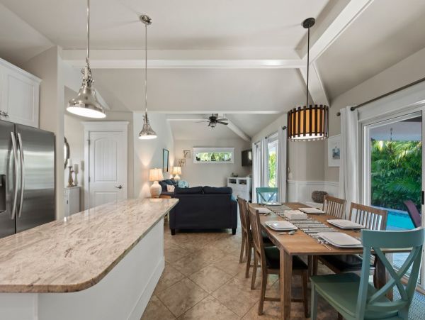 Anna Maria Island Holmes Beach Home 881446