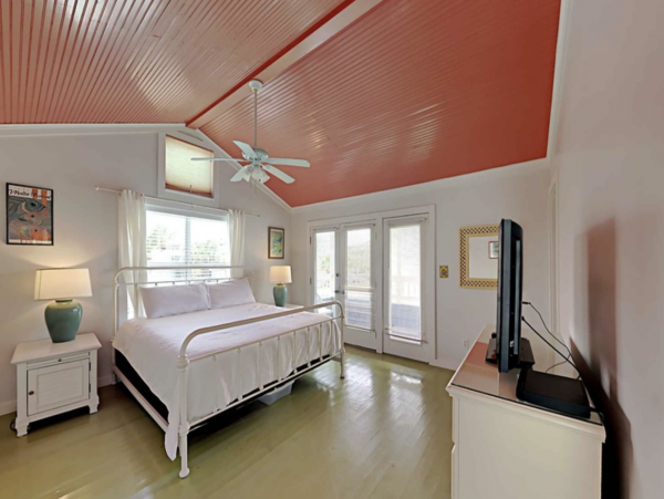 Great Value Crystal Beach Vacation Rental Home Sleeps 12