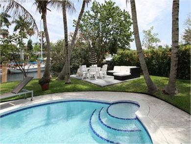 Private pool