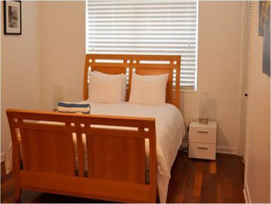 Bedroom 4 with queen bed