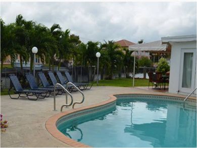 Private pool