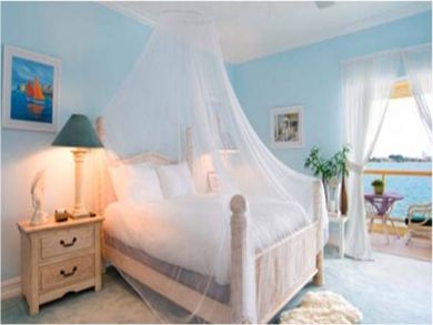 Bedroom 4 with double bed