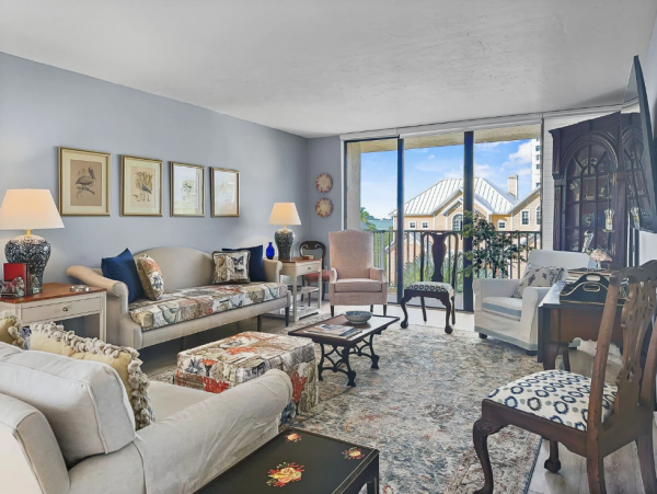Siesta Key Beachfront Rental: Stunning Views & Heated Pool