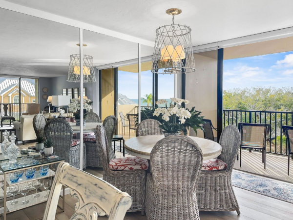 Siesta Key Beachfront Rental: Stunning Views & Heated Pool