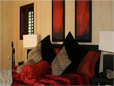 Bedroom 2 with king bed