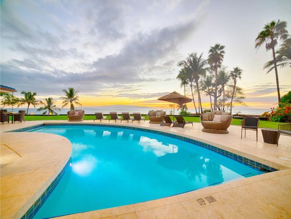 Four Bedroom Maui Villa with Pool and Full Ocean Views.