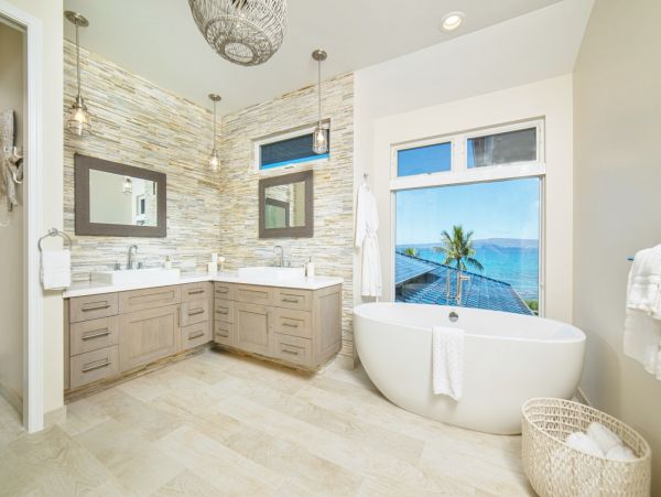 Four Bedroom Maui Villa with Pool and Full Ocean Views.