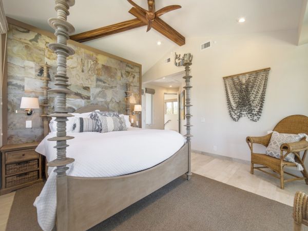 Four Bedroom Maui Villa with Pool and Full Ocean Views.