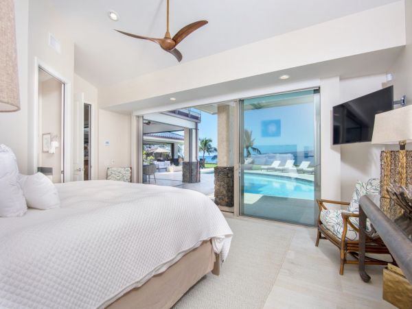 Four Bedroom Maui Villa with Pool and Full Ocean Views.