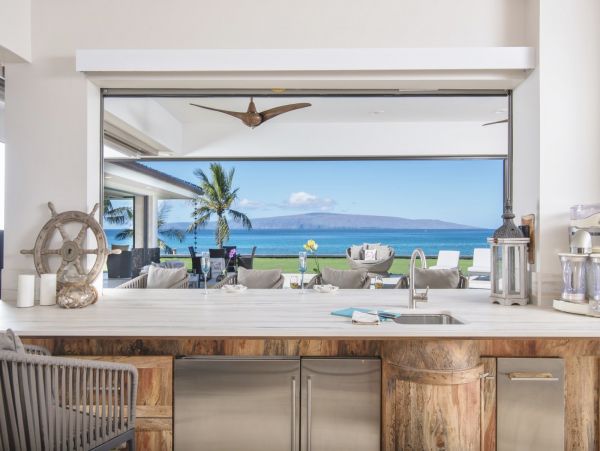 Four Bedroom Maui Villa with Pool and Full Ocean Views.