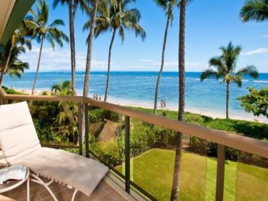 3 Bedroom Beachfront Maui Villa