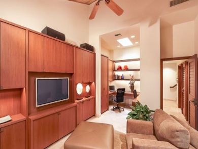 3 Bedroom Beachfront Maui Villa