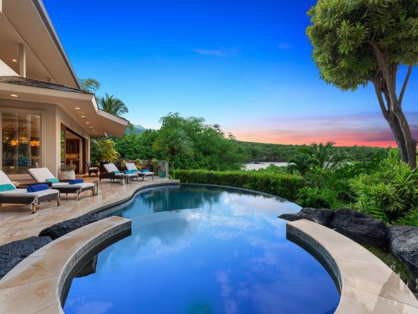 Luxury Maui Villa with Ocean Views & Private Pool & Spa