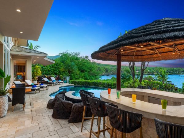 Luxury Maui Villa with Ocean Views & Private Pool & Spa
