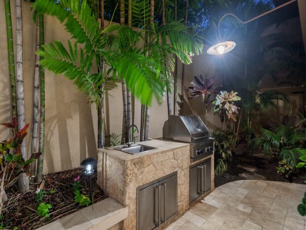 Luxury Maui Villa with Ocean Views & Private Pool & Spa