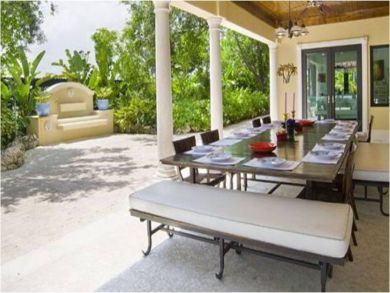 Porch with table set