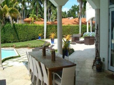 Outdoor dining area