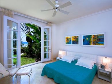 Bedroom 2 with queen bed