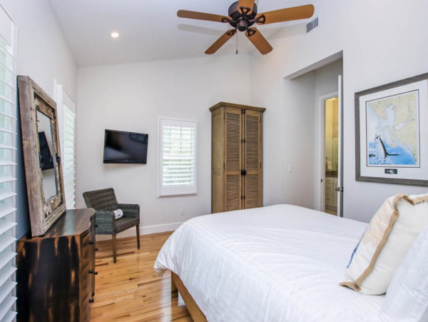 Almost on The Beach Four Bedroom Luxury Pool Home on Captiva- Beach/Village