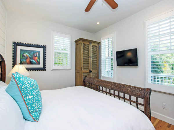 Almost on The Beach Four Bedroom Luxury Pool Home on Captiva- Beach/Village