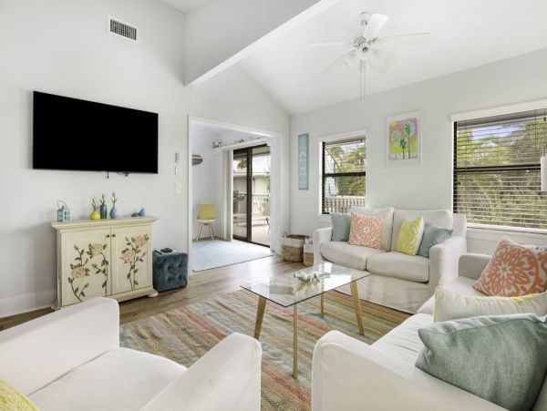 Short Walk to Beach Captiva Island Four Bedroom Vacation Rental