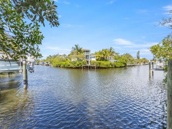 Luxury North Anna Maria Vacation Rental Home Private Pool