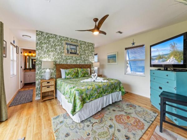 Luxury North Anna Maria Vacation Rental Home Private Pool