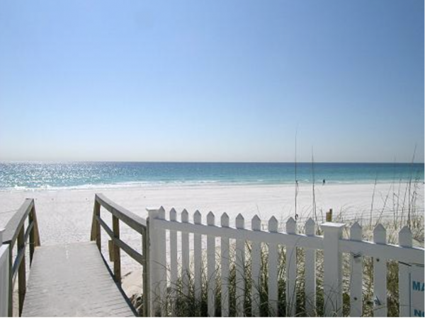 Miramar Vacation Home 7 Bedrooms Just 125 Yards to Beach