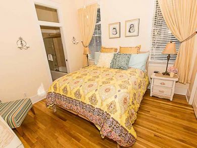 Bedroom 2 with queen bed