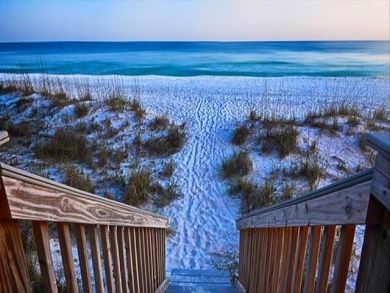 Miramar Beach Vacation Rentals Three Bedroooms Pools