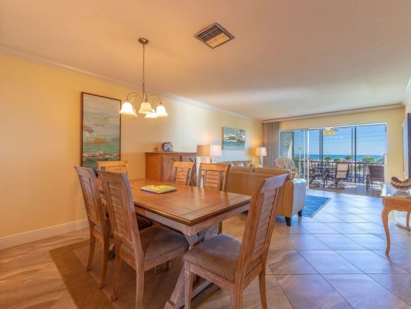 Siesta Key Beach Condo Two Bedroom Sleeps Six