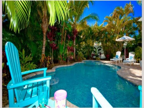 Anna Maria Island Vacation Rental Home with Pool- Sleeps 8